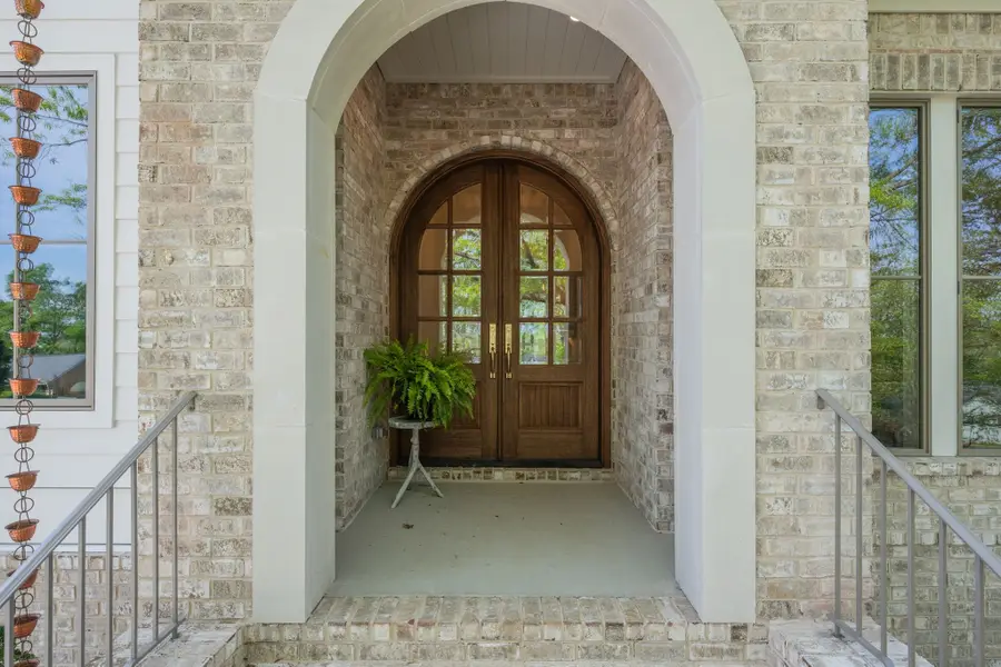 811 Neartop Dr, Nashville, TN 37205 - #3