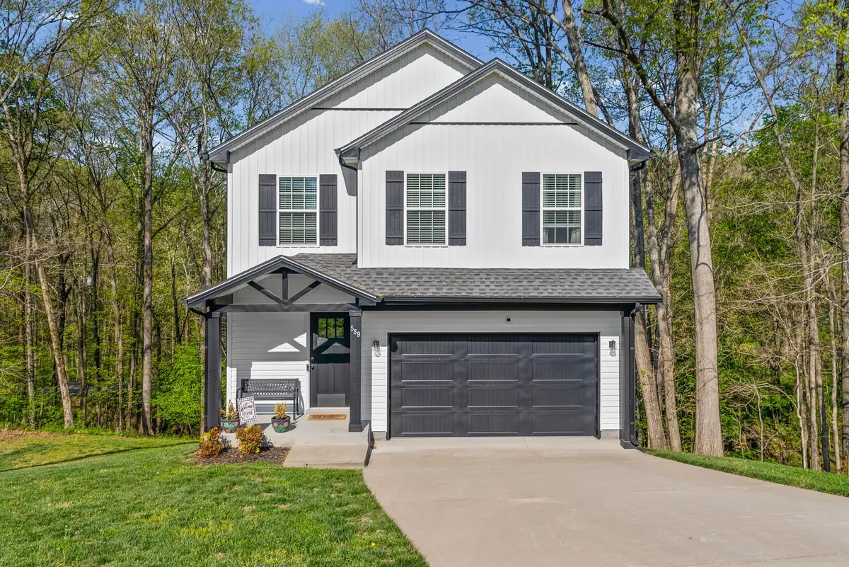 589 Briarwood Dr, Clarksville, TN 37040 - #1