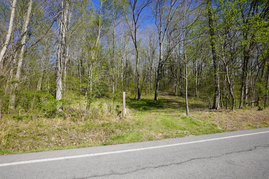 4219 Hwy 49, Tennessee Ridge, TN 37178 - #2