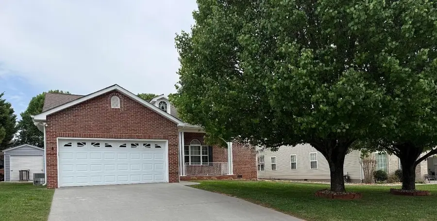253 Fyke Dr, Athens, TN 37303 - #2