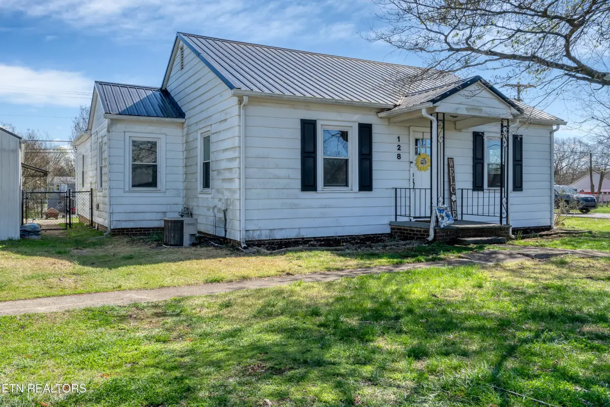 128 Wooddale St, Maryville, TN 37801 - #1