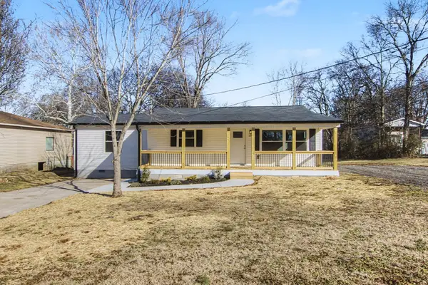 206 Moreland Ave, Shelbyville, TN 37160