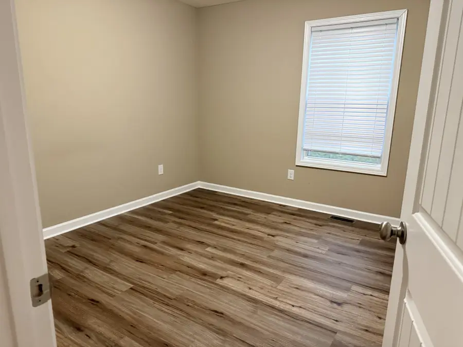 1113 Hurricane Rd, Tullahoma, TN 37388 - #2