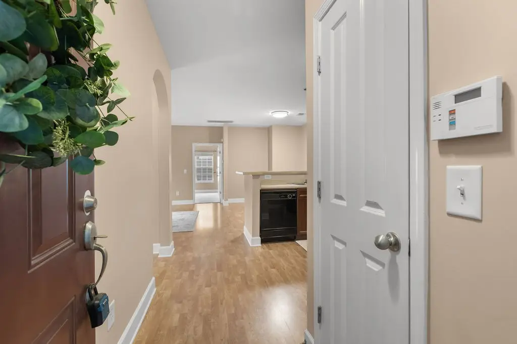 8045 Bienville Dr #5, Nashville, TN 37211 - #1