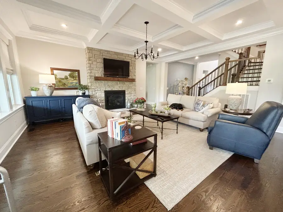 3012 Littlebury Park Dr, Thompsons Station, TN 37179 - #2