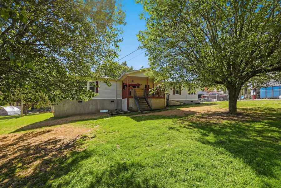 201 Old Eblen Rd, Lenoir City, TN 37771 - #2