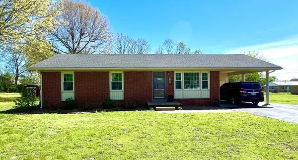 906 Mill View Ct, Hopkinsville, KY 42240