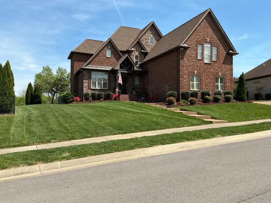 303 Charleston St, Lebanon, TN 37087 - #2