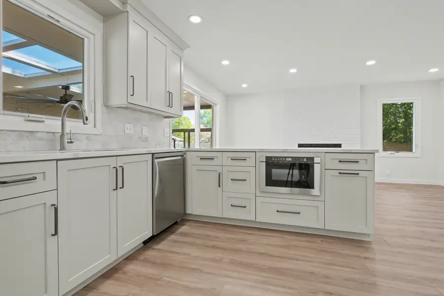 1707 Berkeley St, Murfreesboro, TN 37129 - #2