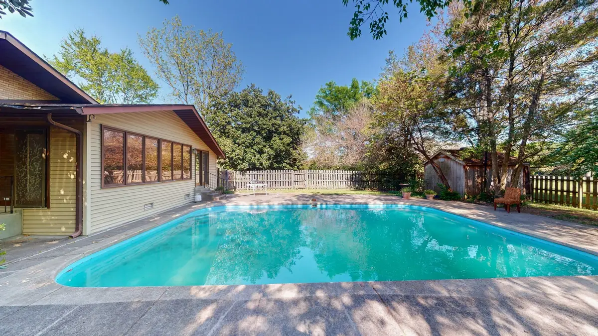 131 Stoners Glen Dr, Hermitage, TN 37076 - #1