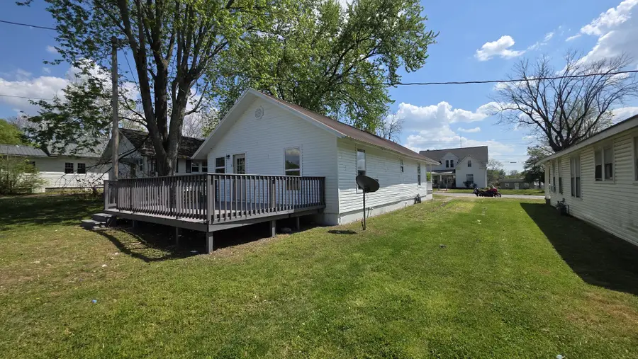 314 Deller St W, Lawrenceburg, TN 38464 - #3