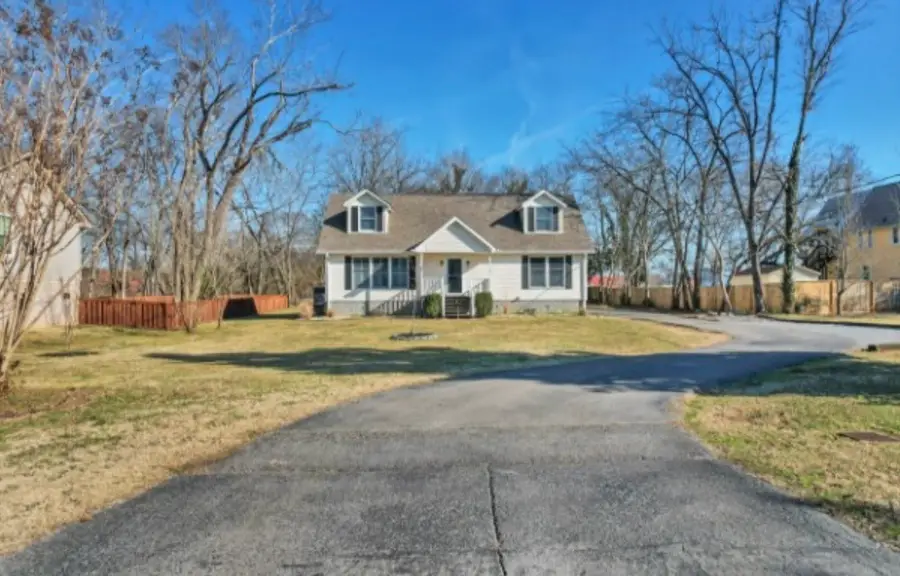 113 Caruthers Ave, Lebanon, TN 37087 - #2