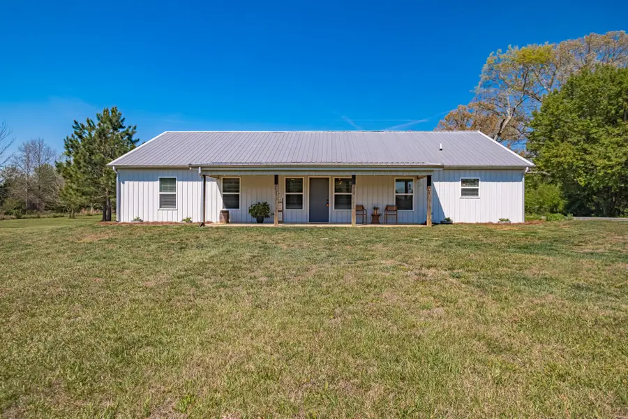 863 Robert Wilson Rd, McMinnville, TN 37110 - #2