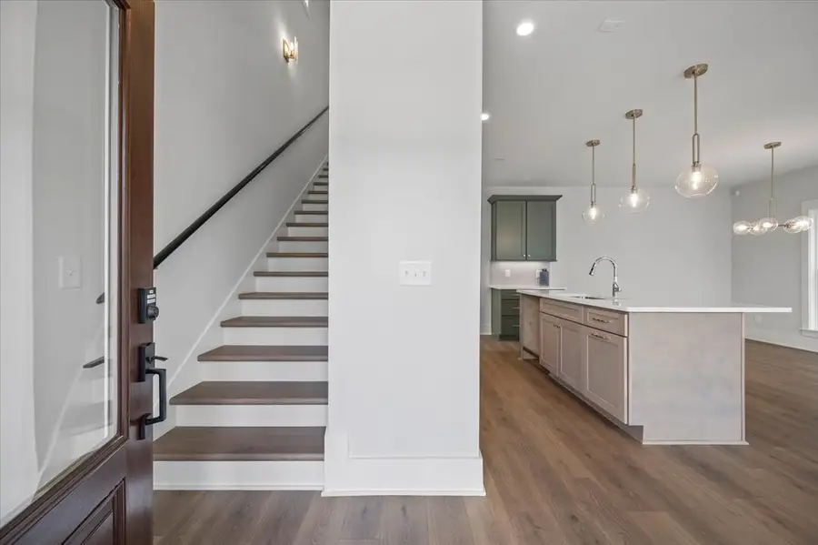 3045B Hillside Rd, Nashville, TN 37207 - #2