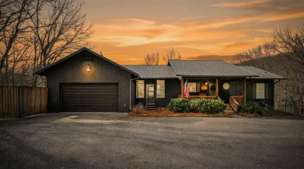 929 Old Casey Cove Rd, Smithville, TN 37166