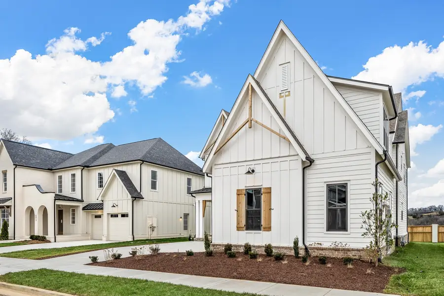 4009 Kathie Dr, Thompsons Station, TN 37179 - #2