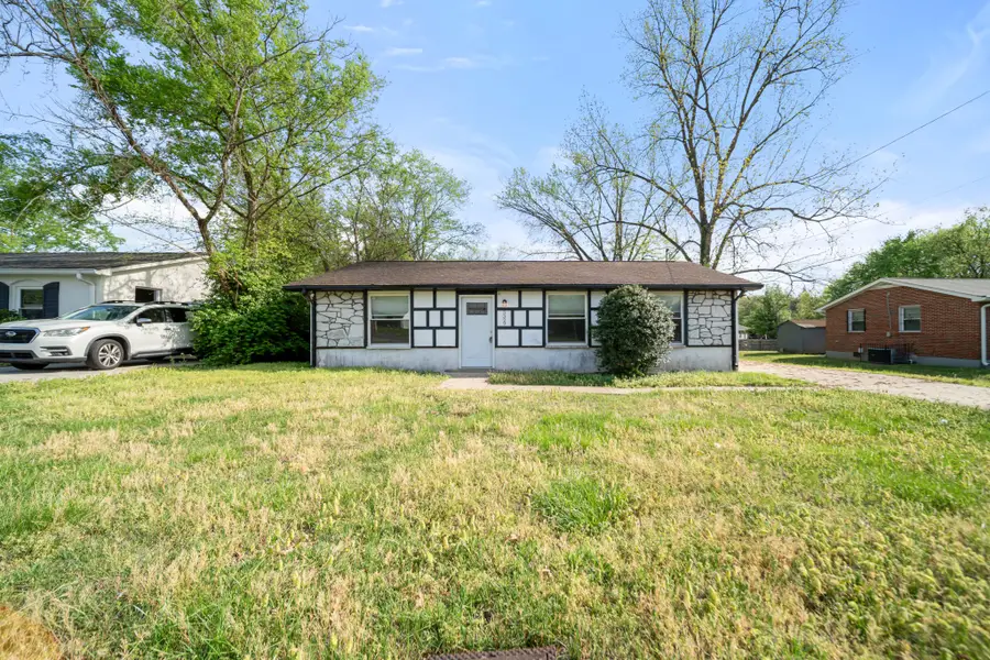 3329 Kings Ln, Nashville, TN 37218 - #2