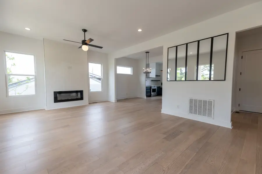 517 S 10th St, Nashville, TN 37206 - #2