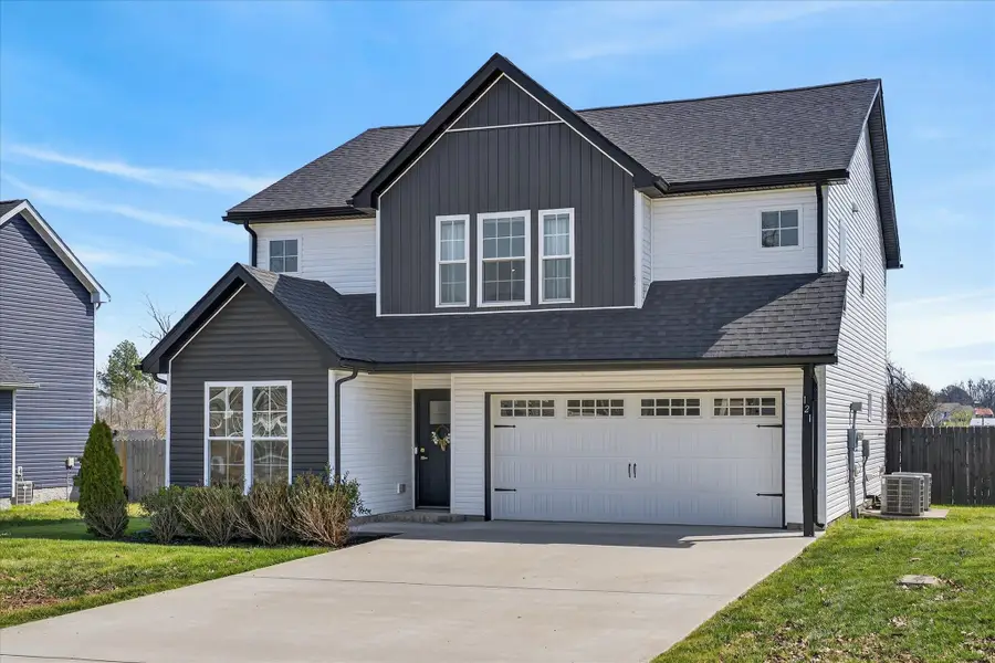 121 Schroer Rd, Clarksville, TN 37042 - #2