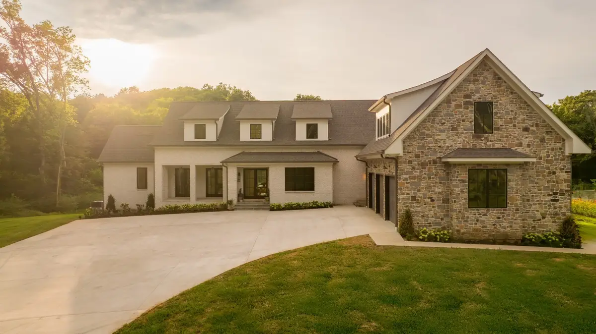 1489 Old Tva Rd, Columbia, TN 38401 - #1