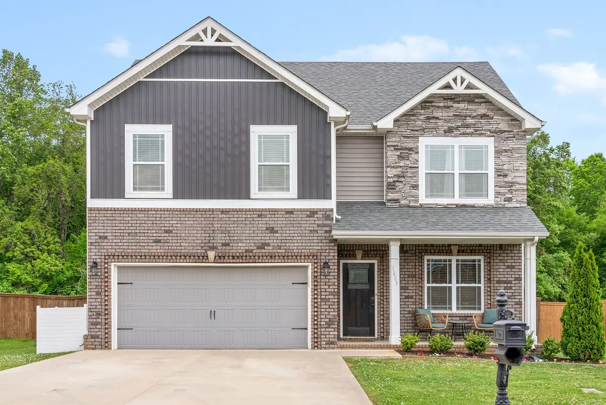 1607 Ellie Piper Cir, Clarksville, TN 37043 - #1