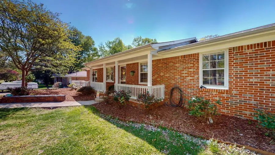 13 Eastwood Dr, Fayetteville, TN 37334 - #2