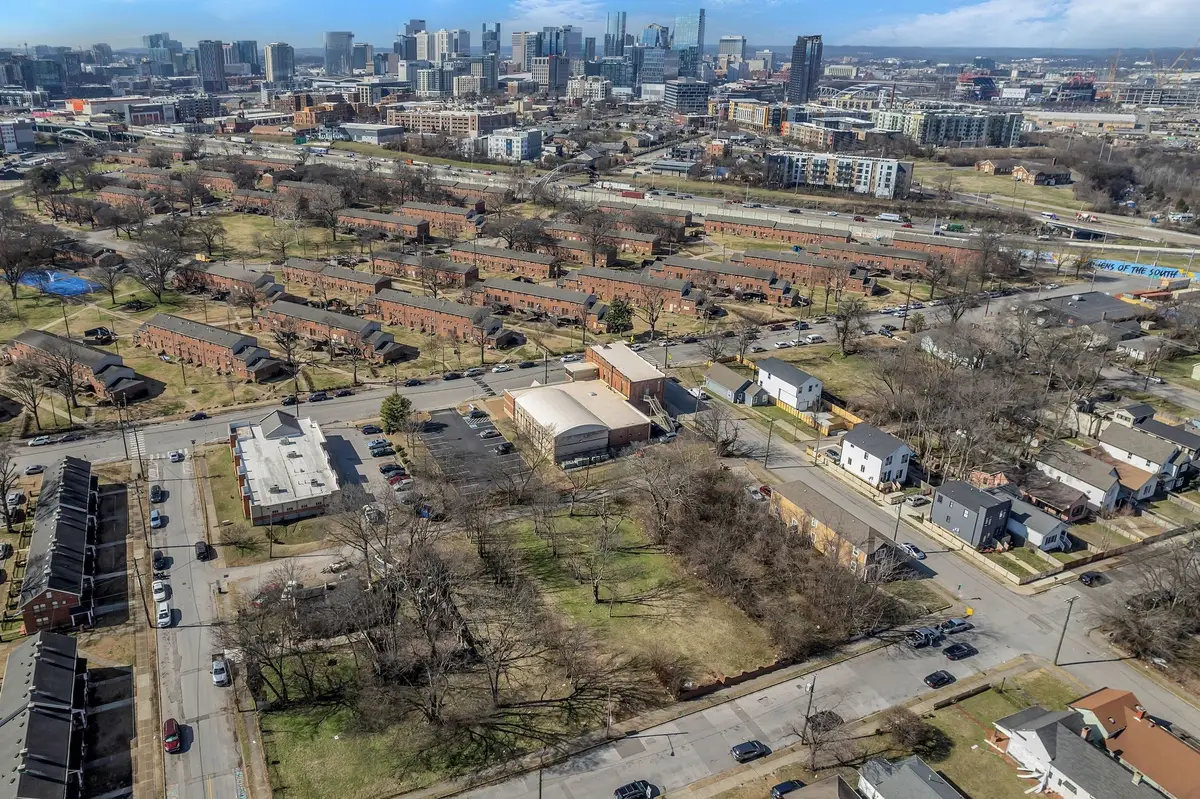 96 Claiborne St, Nashville, TN 37210 - #1