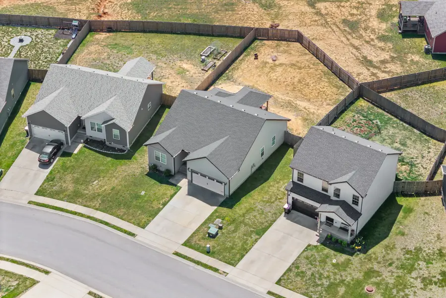 2043 Jackie Lorraine Dr, Clarksville, TN 37042 - #3