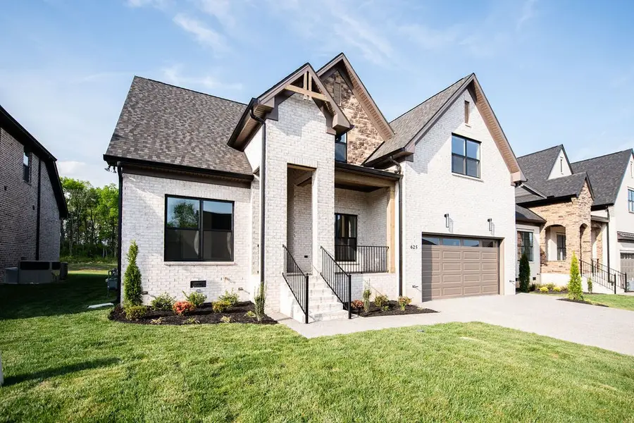 625 Hollow Wood Trl, Mount Juliet, TN 37122 - #2