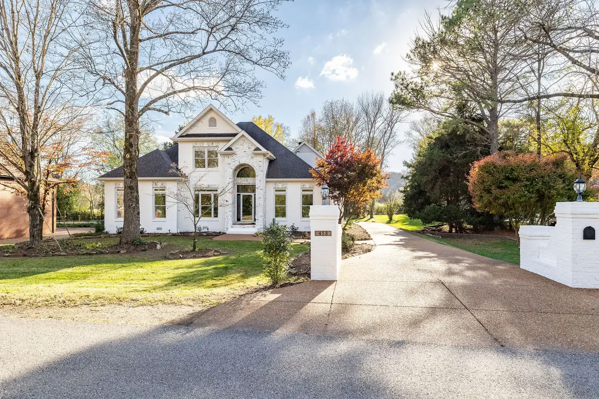 458 Harpeth Meadows Dr, Kingston Springs, TN 37082 - #1