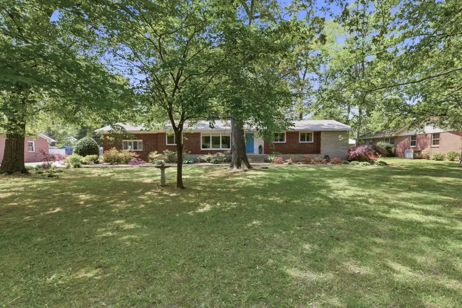 105 Westwood Dr, Tullahoma, TN 37388 - #2