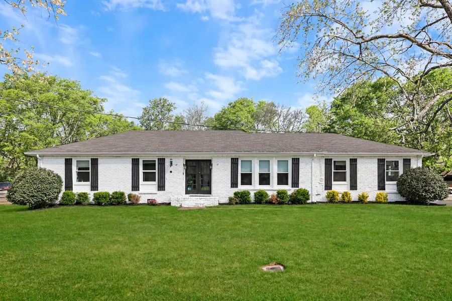 1136 Howell Dr, Franklin, TN 37069 - #2