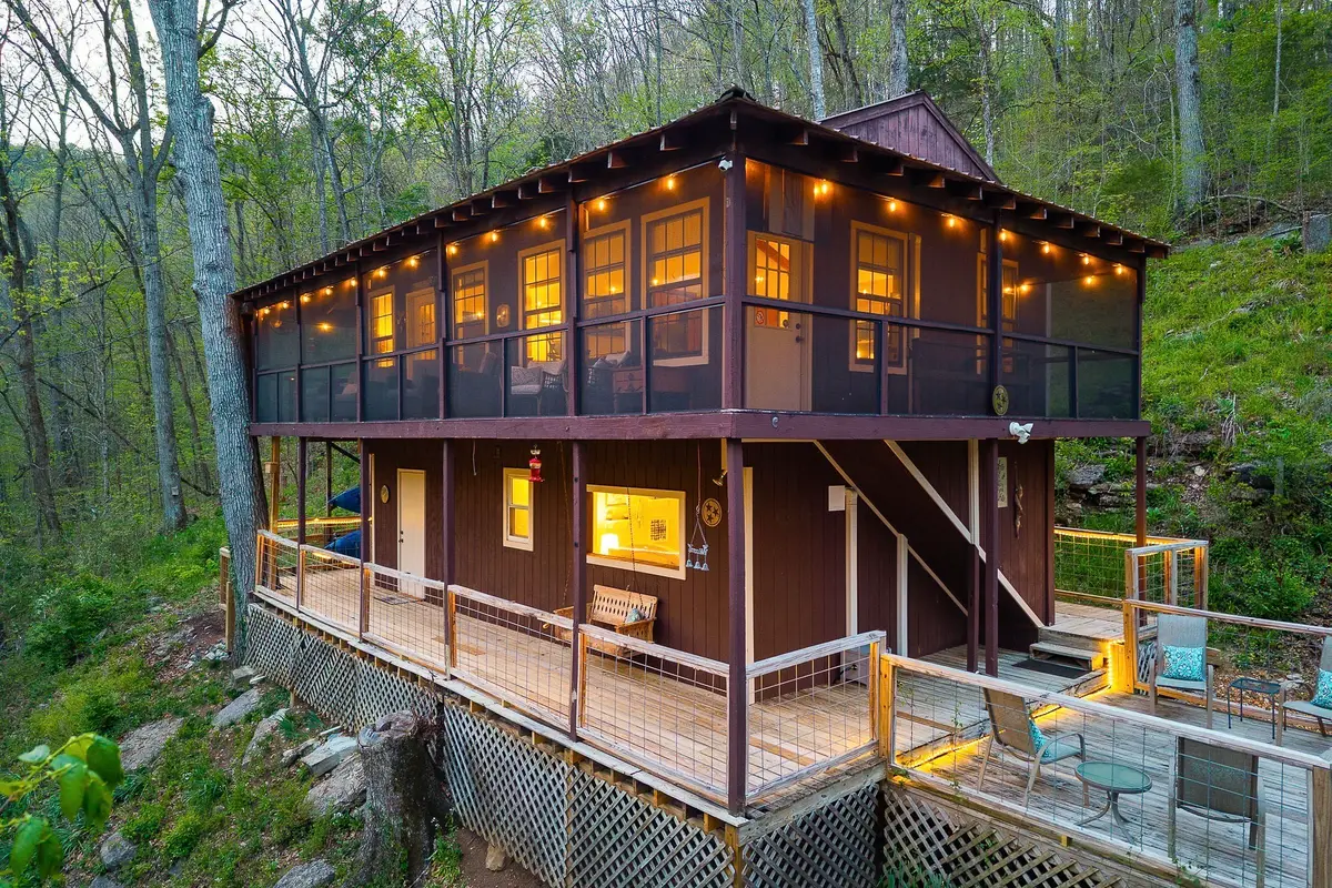 510 Wilson Dr, Smithville, TN 37166 - #1