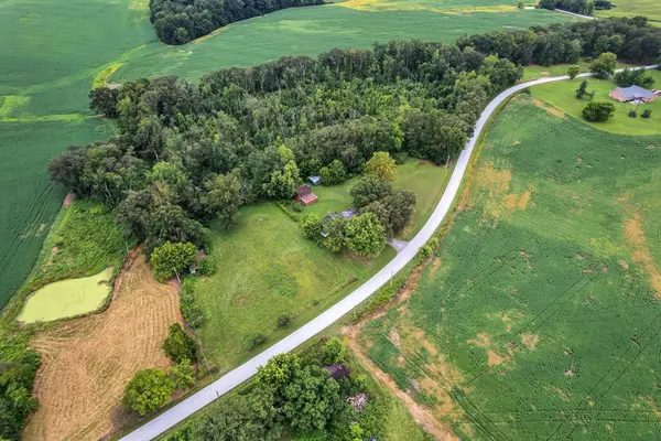 1459 Pete Sain Rd, Manchester, TN 37355