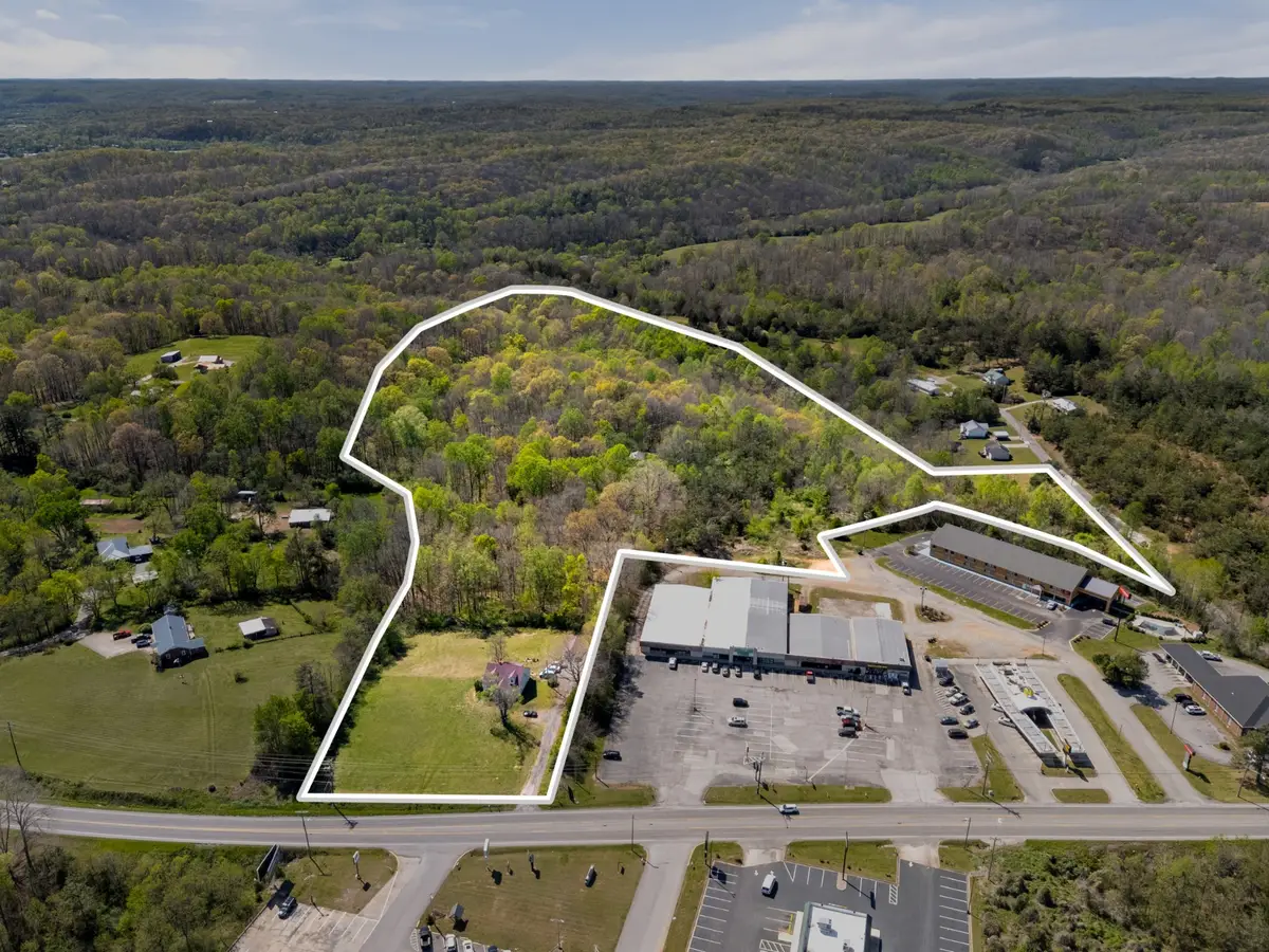 661 Highway 100, Centerville, TN 37033 - #1