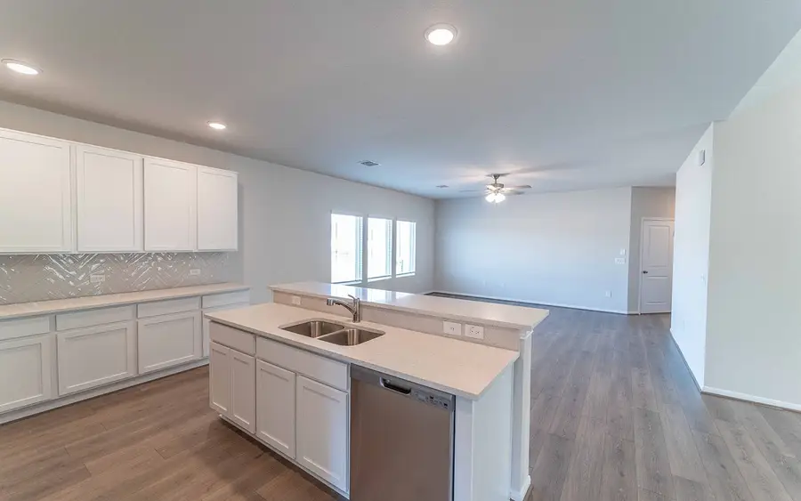 606 Tompkins Ln, Gallatin, TN 37066 - #3