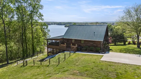 201 Bell Memorial Dr, Estill Springs, TN 37330