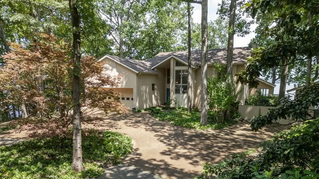 305 Keck Ln, Buchanan, TN 38222 - #1