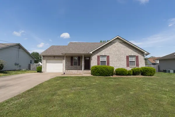 1255 Silver Star Dr, Clarksville, TN 37042