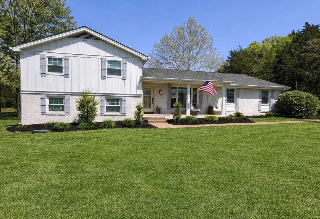 323 Kimberly Ct, Mount Juliet, TN 37122 - #1