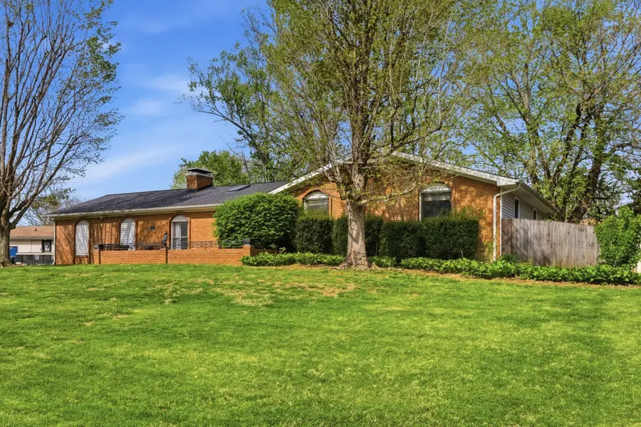 1117 Black Oak Ln, Hopkinsville, KY 42240 - #2