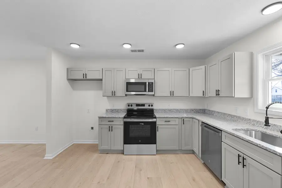 15 Riley Cv, Jackson, TN 38305 - #3