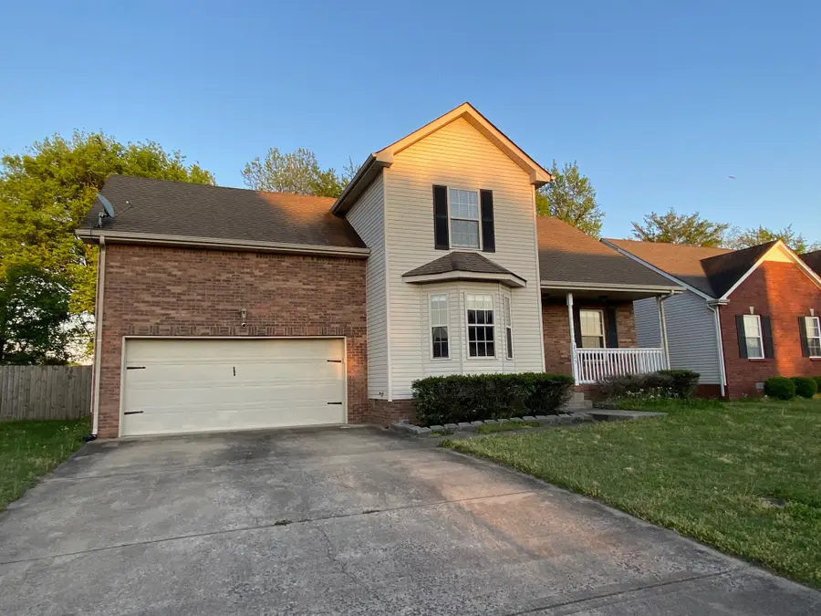 2525 Centerstone Cir, Clarksville, TN 37040 - #2