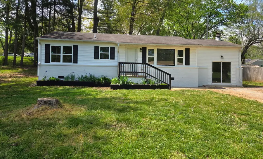 309 Rickenbacker Dr, Tullahoma, TN 37388 - #2