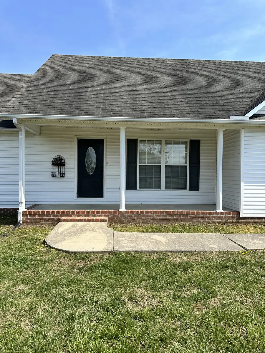 223 Greenwood Dr, Smithville, TN 37166 - #2