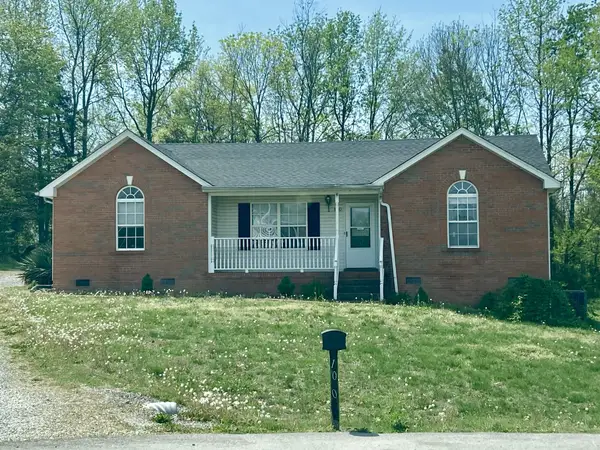 100 Sharon Dr, Portland, TN 37148