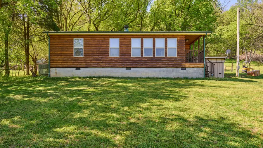 271 Richardson Hollow Ln, Gainesboro, TN 38562 - #2