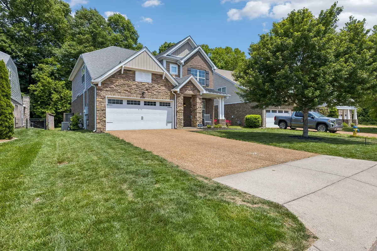 744 Bench Ln, Mount Juliet, TN 37122 - #1