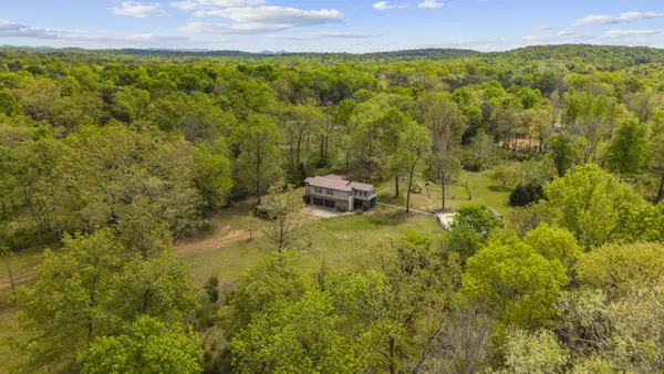 6378 E Richmond Shop Rd, Lebanon, TN 37090