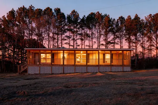 283 W Oakton Road, La Fayette, GA 30728